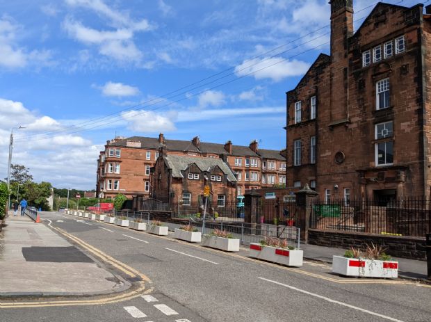 Alexandra Parade Primary Concrete Planters